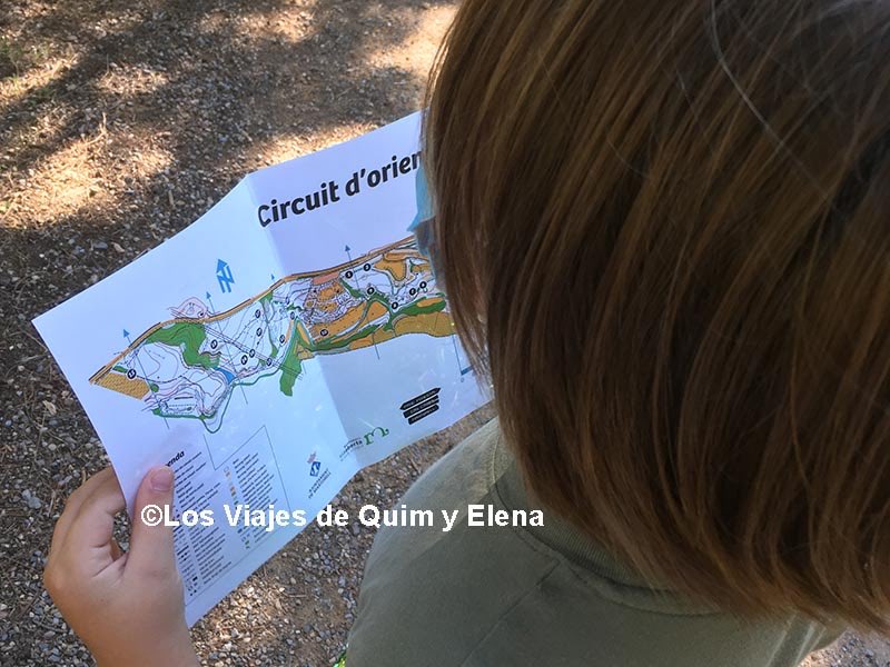 viajesquimelena's tweet image. ¡Nuevo post! ¿Conoces los circuitos de orientación? En El parque de Can Cases de Martorell descubrimos uno permanente  muy cerca de Barcelona. 🧭 bit.ly/3oXAR9S