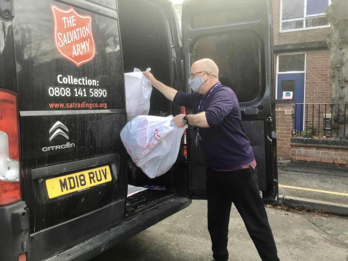 NGHSJuniors's tweet photo. Now, that’s what we call teamwork and the practical application of our learnIng in RE and PSHCE!  Thank you so much to the girls from 6B who promoted our @RecyclewMichael project to the whole school.  We very nearly needed a second van! #Recycle #SalvationArmy #charity https://t.co/YaTsFFenUf