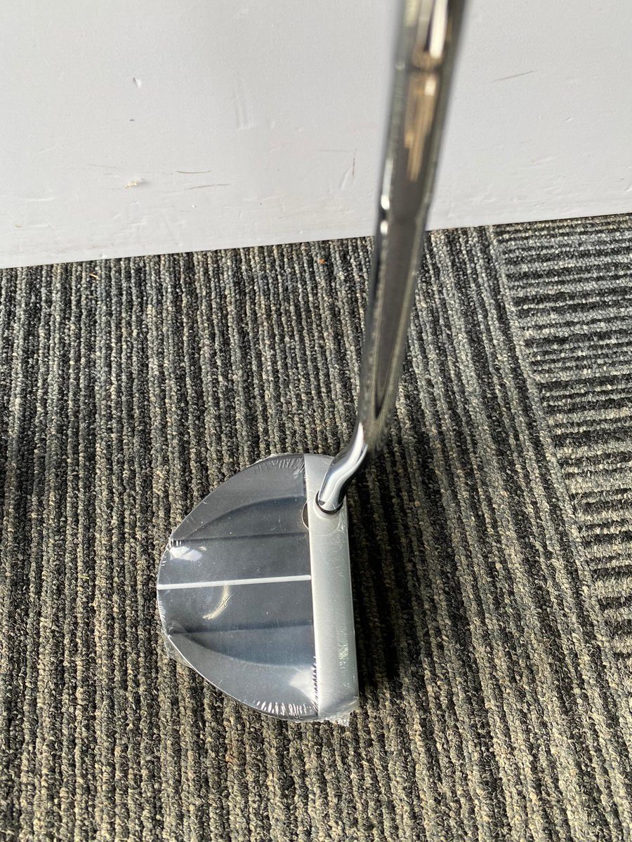 woodsomeproshop's tweet photo. 🔥LOCKDOWN SALE🔥 How about a new putter to keep on top of your practice at home, before taking it back out on the course ⛳️ get in touch for more details ! #lockdownsavings #supportlocal https://t.co/dMtJAxRpzA