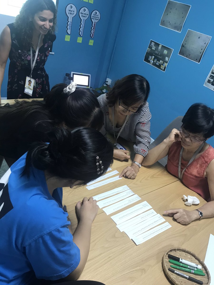 IshhkH's tweet photo. It’s SO important everyone is part of the conversation. Sharing and co-creating our vision of EY with our TAs. @LauraRCrea #teameffort #together #EE #ishcmcib https://t.co/Gyg0OVqfvB