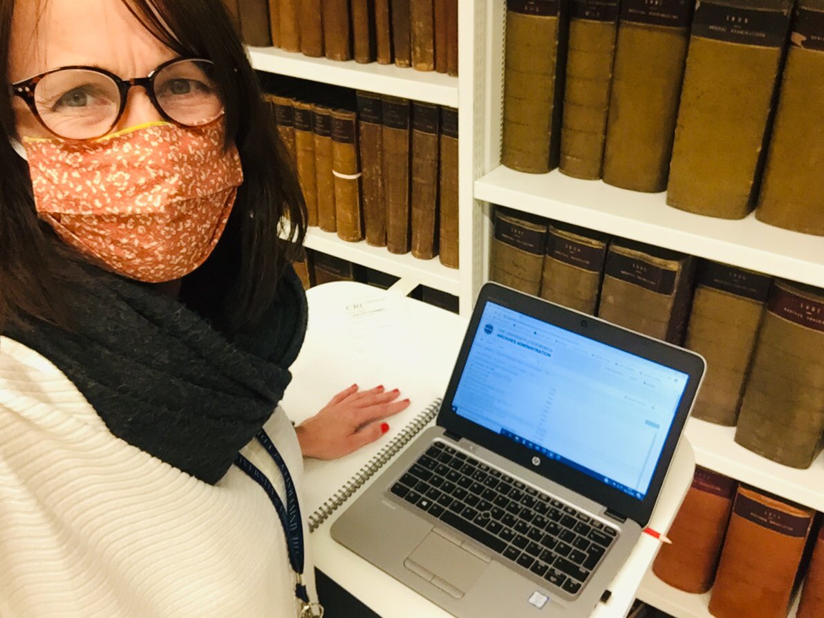 BodyLanguageUoE's tweet photo. First time working with actual collections material in 8 months ππ€πππππ#hellooldfriends #archives @CRC_EdUni @EU_SSSA @ARAScot @ScotsArchives (Ref: EUA IN16/12/17/9) https://t.co/wQNfel2oxG
