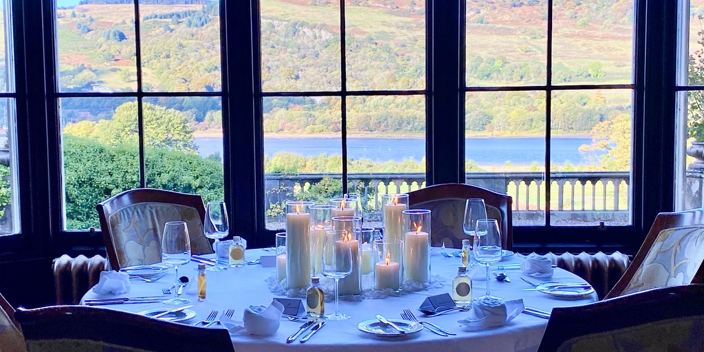 Booths4You's tweet photo. What a backdrop @MarResort!!  But our 9 Cylinder Center Piece with Pillar Candles on a bed of Rose Petals is also stunning!  Hopefully married life is treating Mr &amp; Mrs Smith well!

#centrepiece #weddingdecor #venuestyling #weddingstyling #wedding #ido #engaged #weddingideas https://t.co/kyxRXaiyP1