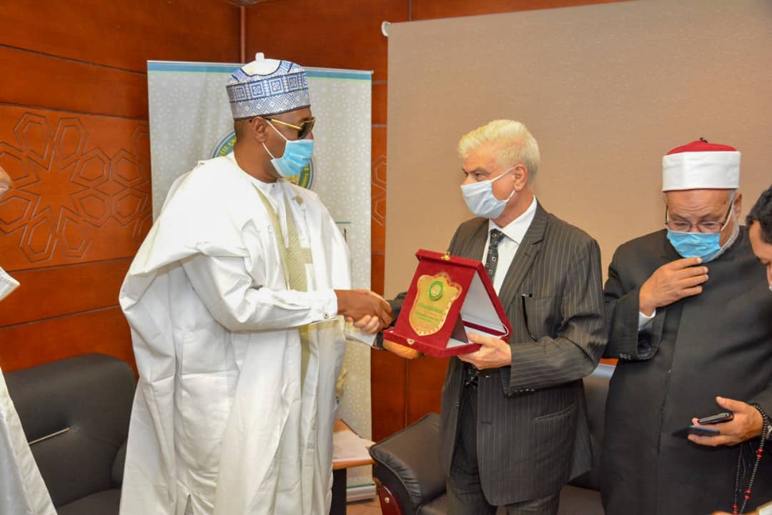 GovBorno's tweet photo. In Egypt @ProfZulum wants Al-Azhar to train Borno’s scholars, preachers

... To partner another University on medical studies https://t.co/CWp55spMkK https://t.co/V7MiSuKLWB