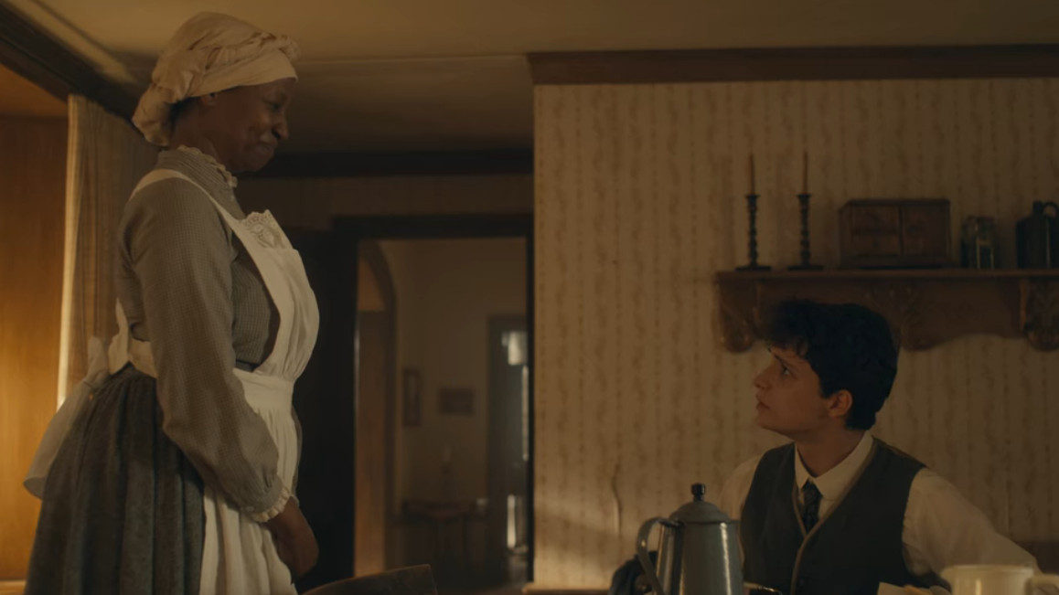 Dear Hazel. Thank you for feeding our boys with warm food and taking care of them.Gilbert dressed like a man, going to take his exams, but still a boy at heart. Looks like he is going to cry with gratitude. #renewannewithane