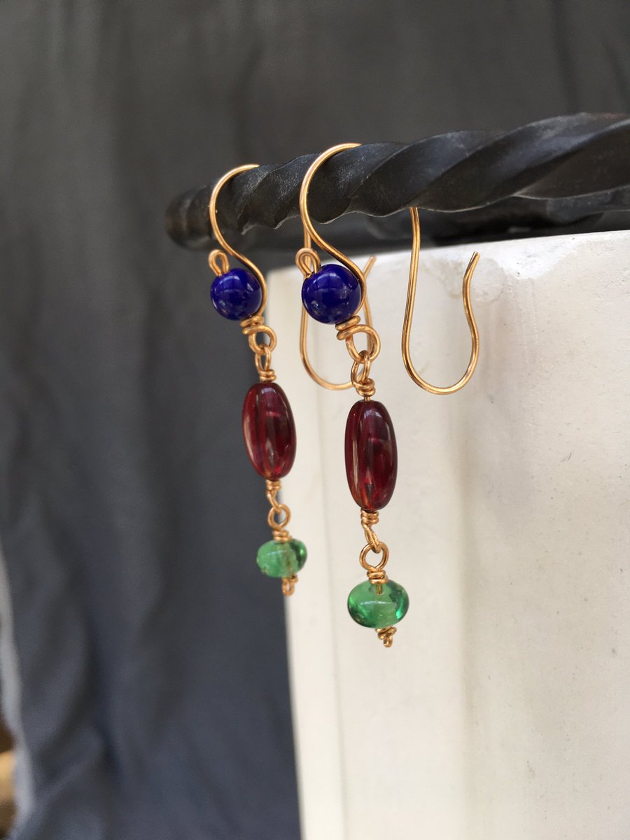 eleccdesigns's tweet photo. I am proud to present:
Reproductions of particularly odd styles of ancient Roman earrings! #OddRomanEarrings #ElegantlyEccentricDesigns #AvailableNow https://t.co/xl9SblgOBO