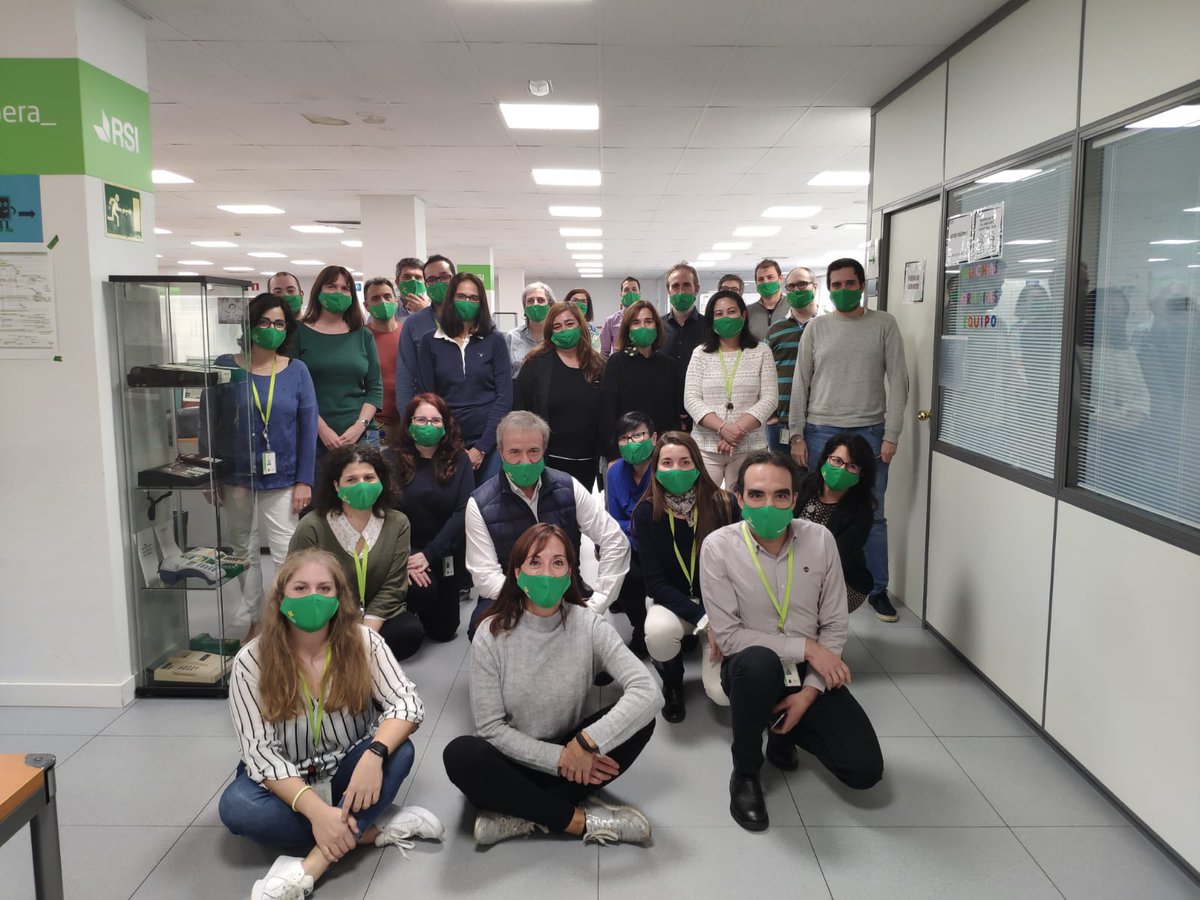 ISABELDOMINGU10's tweet photo. @rsi_TI @CajaRural_RGA @segurosrga @lavuelta Los compañeros de canales de @rsi_TI nos unimos al reto solidario #TuCorazonSuma  @CajaRural_RGA @segurosrga https://t.co/5wMxrScsQF