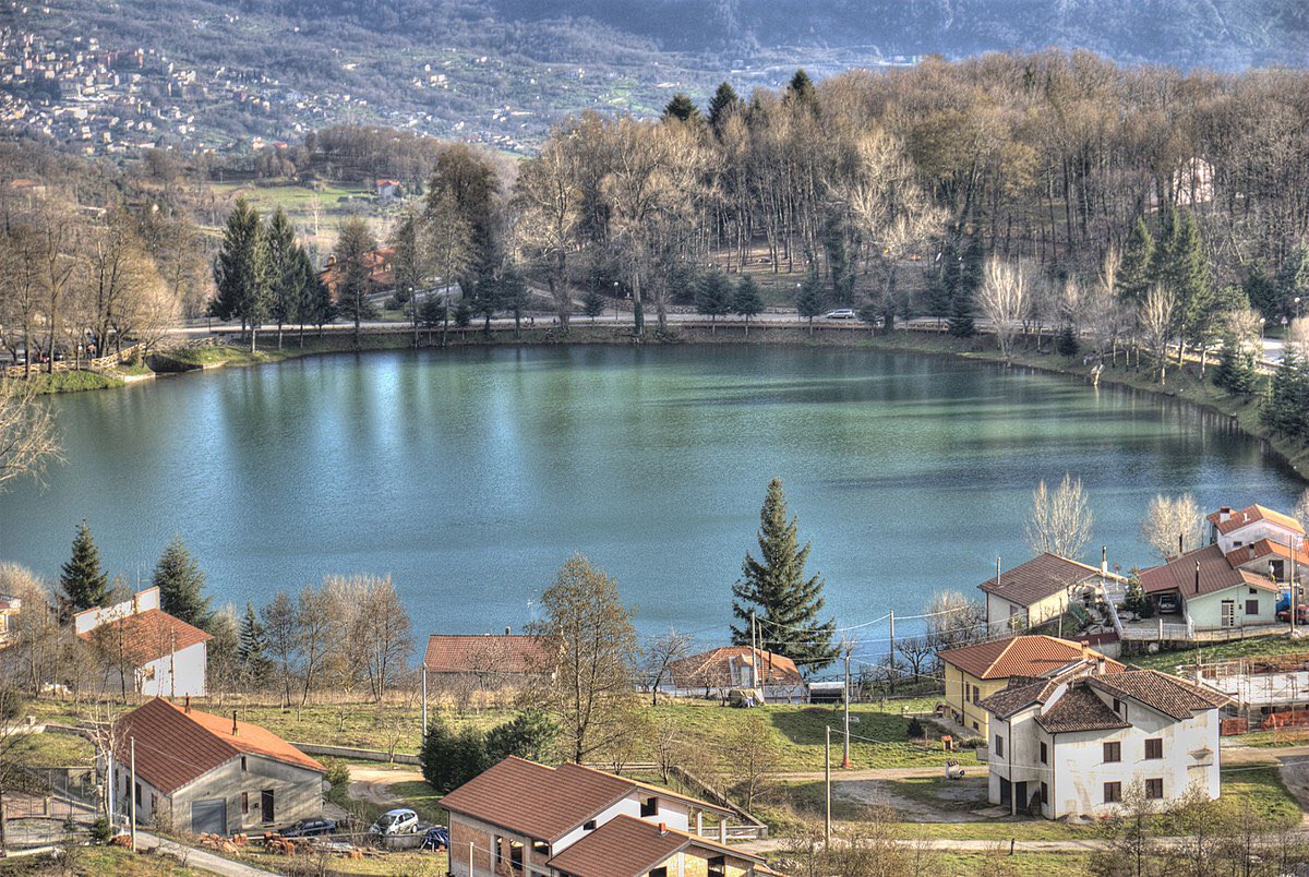 Scuolazzurri1's tweet photo. LAGHI PIÙ BELLI D’ITALIA _MOST BEAUTIFUL ITALIAN LAKES: SIRINO LAKE, POTENZA 🇮🇹https://t.co/qfzvTv3Udj                    .
#sirino #potenza #lagodisirino #Nemoli #lake #lago #beautiful #italianlake #italytravel #italy #picoftheday https://t.co/R1VWVCnxBC
