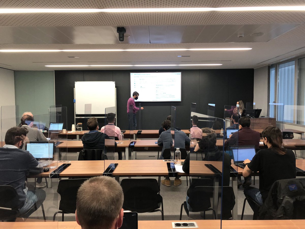lanzaderaes's tweet photo. ¡Primera jornada de trabajo con @IBM_ES! 💪🏼 La empresa cuenta a los equipos de Lanzadera en qué consiste el nuevo acuerdo y se reúnen con ellos para ver cómo les pueden ayudar 🙌🏼 https://t.co/xP8tgbAZSb