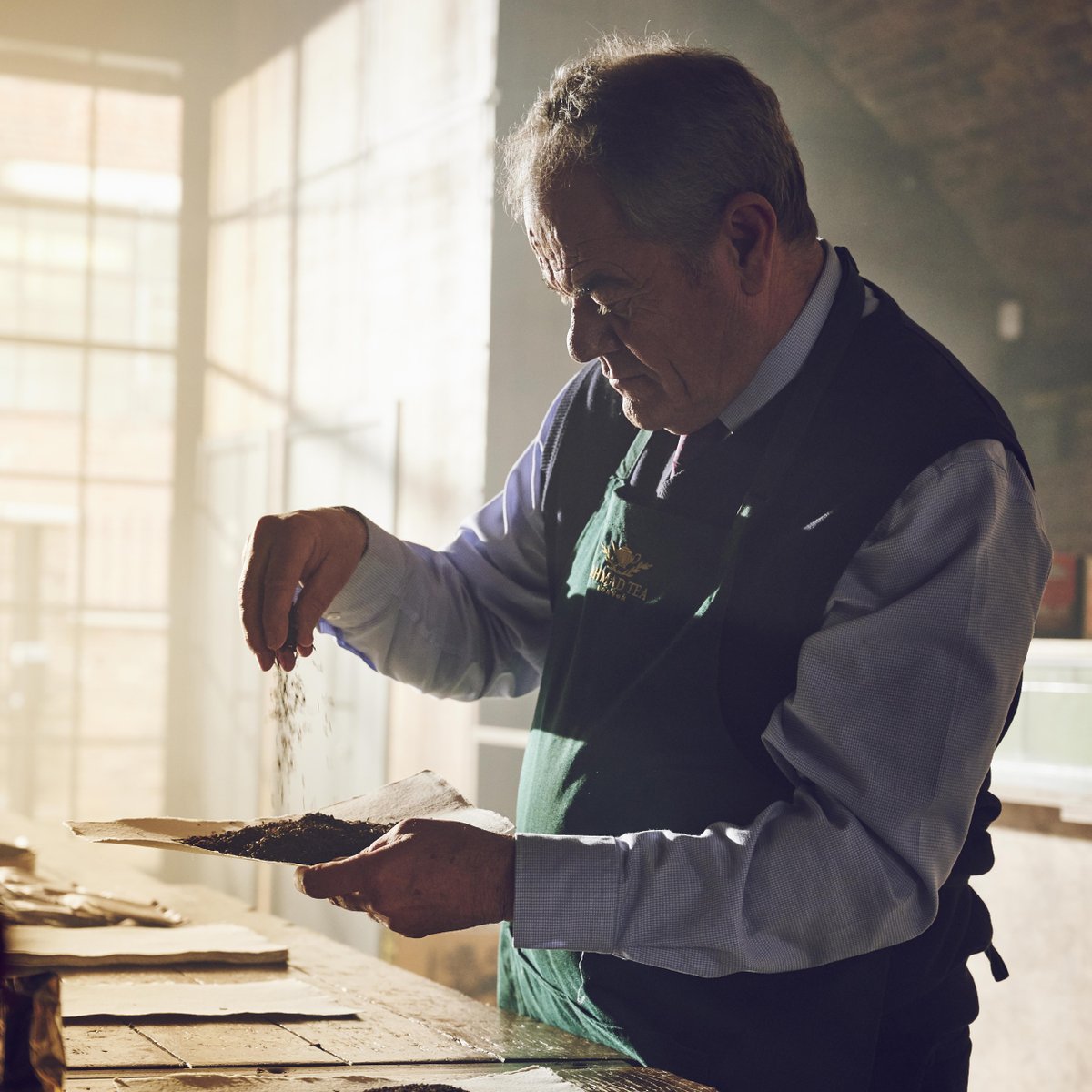 'When you create the perfect blend - it’s euphoria!” William Manning, #AhmadTea Senior Tea Taster, explains #WhatItTakes to be an artist. Read more in our Journal: ahmadtea.com/what-it-takes-…