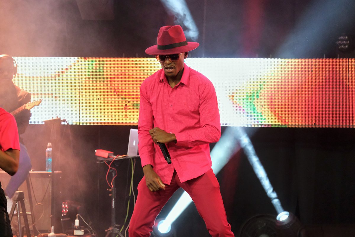 Killa B gave us an energetic performance of Eliko! #NAMA2020