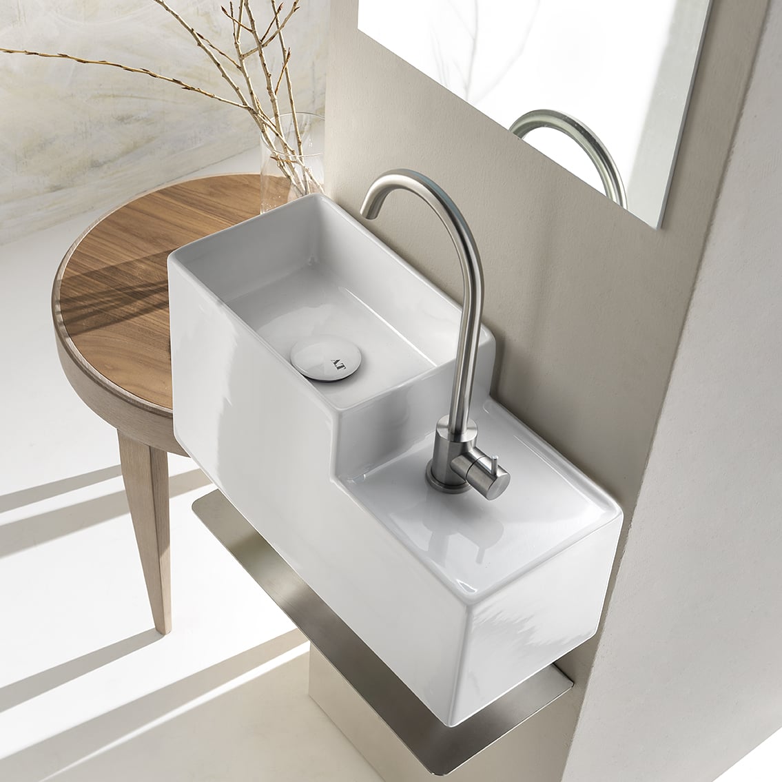AlchemyAward's tweet photo. If you're looking for teeny tiny ceramics then #AeTItalia has the answer! #bathroomceramics #sanitaryware #tinybathroom #smallbathroom #cloakroomideas #tinyhouse #tinyhome #compactspaces #compactbathroom #bathroomideas #smallisbeautiful https://t.co/3JPjiXGxP1