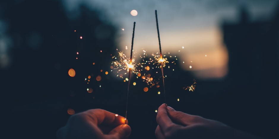 Refined_Team's tweet photo. Happy #GuyFawkesNight2020 It will be different for us all this year! 
Plan out your #marketing strategy for 2021. The best of 2019 bonfire night marketing campaigns- for inspo

https://t.co/o0cJXkpn1w

#PlanForward #TogetherApart #MarketingPlan #GraphicDesign #CopyWriting https://t.co/I4fnpkcMfN