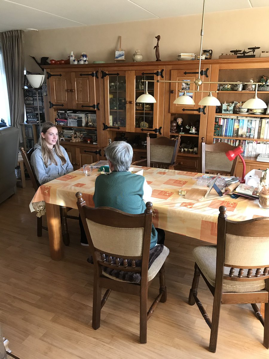 buddybold's tweet image. Meike, een betrokken BUDDY op bezoek bij de lieve en energieke senior Marijke. Gezellige gesprekken over vroeger en nu. #aandacht #buddybold #alkmaar #ouderen #jongeren #bijbaan