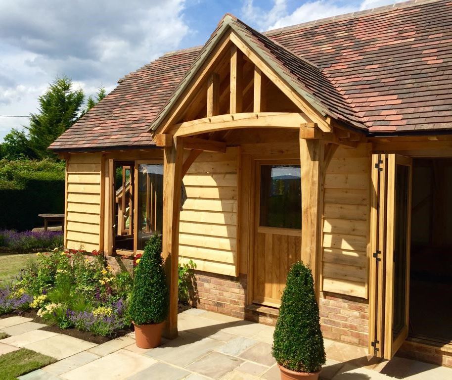 juliusbahn's tweet photo. A home away from home.
From #OfficeBuildings to #GuestHouses #oak #annexes offer the perfect additional #SpaceSolution!
They also provide the perfect safe space for your extended family to isolate! #lockdown #covid #staytogether #staysafe https://t.co/9orD8EqP2Q