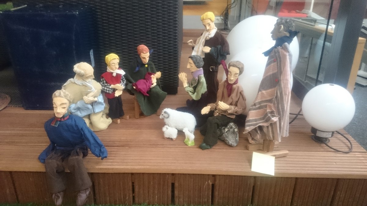 StadtBocholt's tweet photo. 3. Auflage der Internationalen Krippentour in #Bocholt-#Suderwick (D) / #Dinxperlo (NL) vom 4.-20. Dezember: Weitere Krippen und Ausstellungsorte gesucht. #dinxperwick https://t.co/Q0CeYzZvKL https://t.co/57VnCelI7m