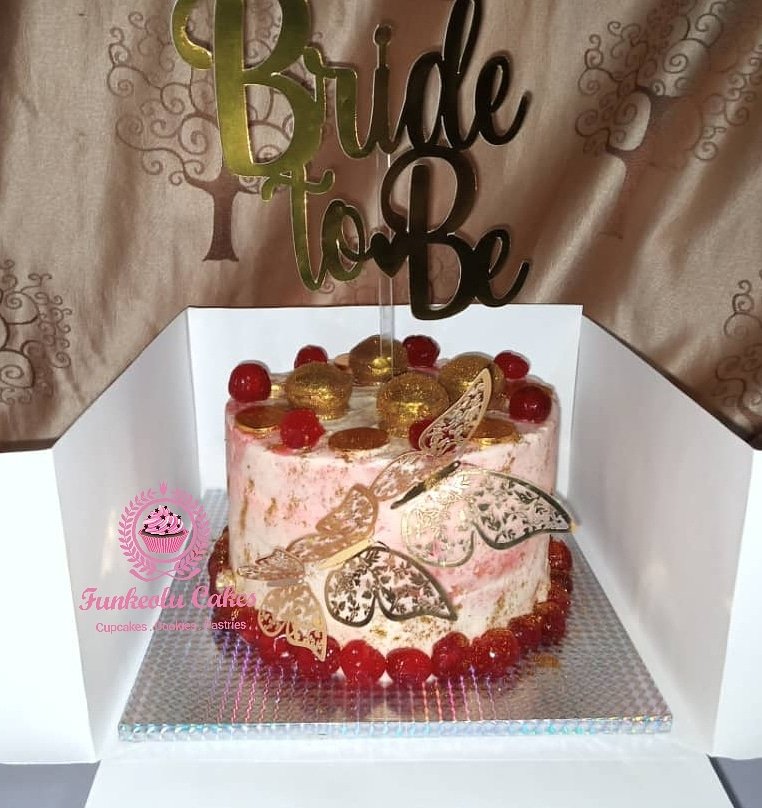 FunkeoluCakes's tweet photo. We are very particular when we get orders that say we are getting married!!! 
-
Having a bridal shower? Let's make your cake a special one for the occasion.
-
Call or Whatsapp 08070582027 today to place orders
-
#bridalshower 
#bridetobe
#bridetobecake
#wedding 
#cakes https://t.co/PPdU0PwcDx