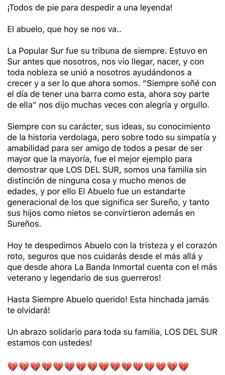 LDSoficial's tweet photo. Todos de pie para despedir a una leyenda. Se nos va un grande. Hasta siempre Abuelo querido, esta hinchada jamás te olvidará! A sus hijos y nietos y familia en general: Estamos con ustedes hoy y siempre! #HastaSiempreAbuelo https://t.co/o58NaTgaGN