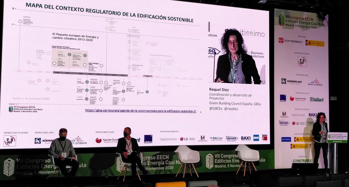 Para no perdernos en el mapa regulatorio, nuestra compañera <a href="/rasdiez/">Raquel D</a> presenta la Agenda de la UE para la edificación sostenible. Puedes descargarla aquí 👉🏼 gbce.es/documentos/Age… #CongresoEECN7 <a href="/CongresoEECN/">Congreso EECN</a>