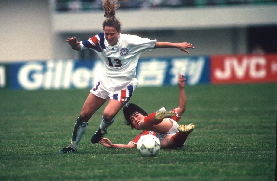 U.S. Women's National Soccer Team (@uswnt) on Twitter photo 👑 𝐓𝐡𝐞 𝐐𝐮𝐞𝐞𝐧 𝐨𝐟 𝐂𝐚𝐩𝐬 👑
🗓 #OTD 2010: <a href="/KristineLilly/">Kristine Lilly</a> earned her 354th and final cap with the USWNT, representing her country more times than any other soccer player in international history. 👑 𝐓𝐡𝐞 𝐐𝐮𝐞𝐞𝐧 𝐨𝐟 𝐂𝐚𝐩𝐬 👑
🗓 #OTD 2010: <a href="/KristineLilly/">Kristine Lilly</a> earned her 354th and final cap with the USWNT, representing her country more times than any other soccer player in international history.