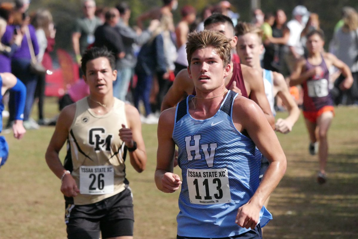 tnmilesplit's tweet photo. HUGE day for @HVA_TF!

#TSSAAXC https://t.co/rDkKKSAkpk