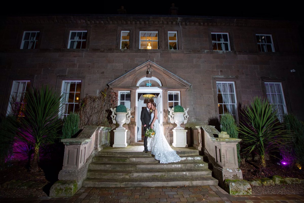 WeddingsinNland's tweet photo. These gorgeous📷by @photofocalpointUK are of the lovely Danielle &amp; Adam. They were due to get married at the stunning @thecharltonhall on 13th Nov This was their 4th attempt to get married in 2020 &amp;  lockdown meant they would be rearranging their big day for a 5th time https://t.co/KP1yvq4CsL