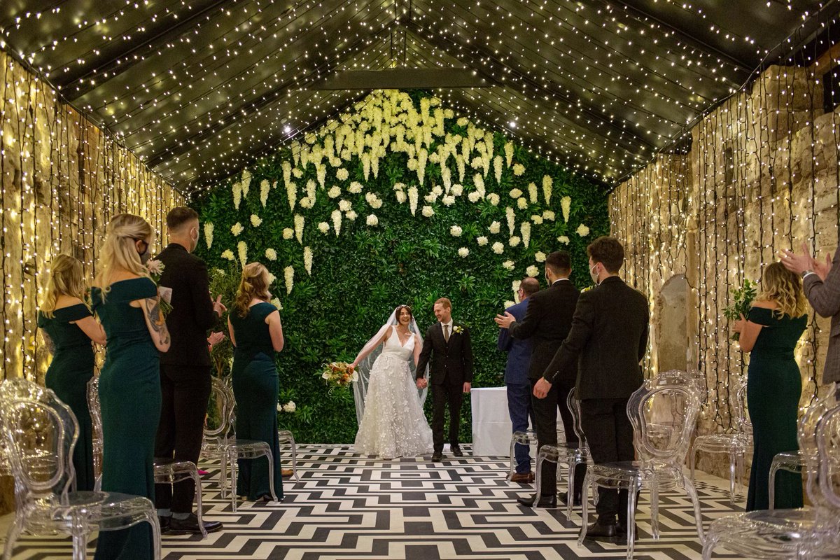 WeddingsinNland's tweet photo. These gorgeous📷by @photofocalpointUK are of the lovely Danielle &amp; Adam. They were due to get married at the stunning @thecharltonhall on 13th Nov This was their 4th attempt to get married in 2020 &amp;  lockdown meant they would be rearranging their big day for a 5th time https://t.co/KP1yvq4CsL