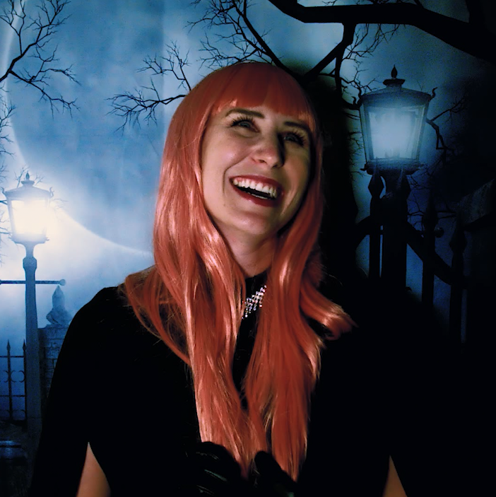 HorrorDNA's tweet photo. Have you caught the first episode of SMALL SCARES WITH LULA MAE [@SmallScaresShow]? I tell you, that Lula looks suspiciously like one of our favorite people, @thealichappell. #horror #amwatching https://t.co/x5LLfYnENU https://t.co/0xAjGVHHuI