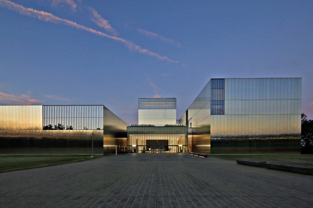 USArmyReserve's tweet photo. Are you excited about the new @USArmyMuseum?!

The @USArmy plans to open the museum on Veterans Day, November 11, 2020.

Read more: https://t.co/74RtP27fxs https://t.co/tcTrFGbjEk
