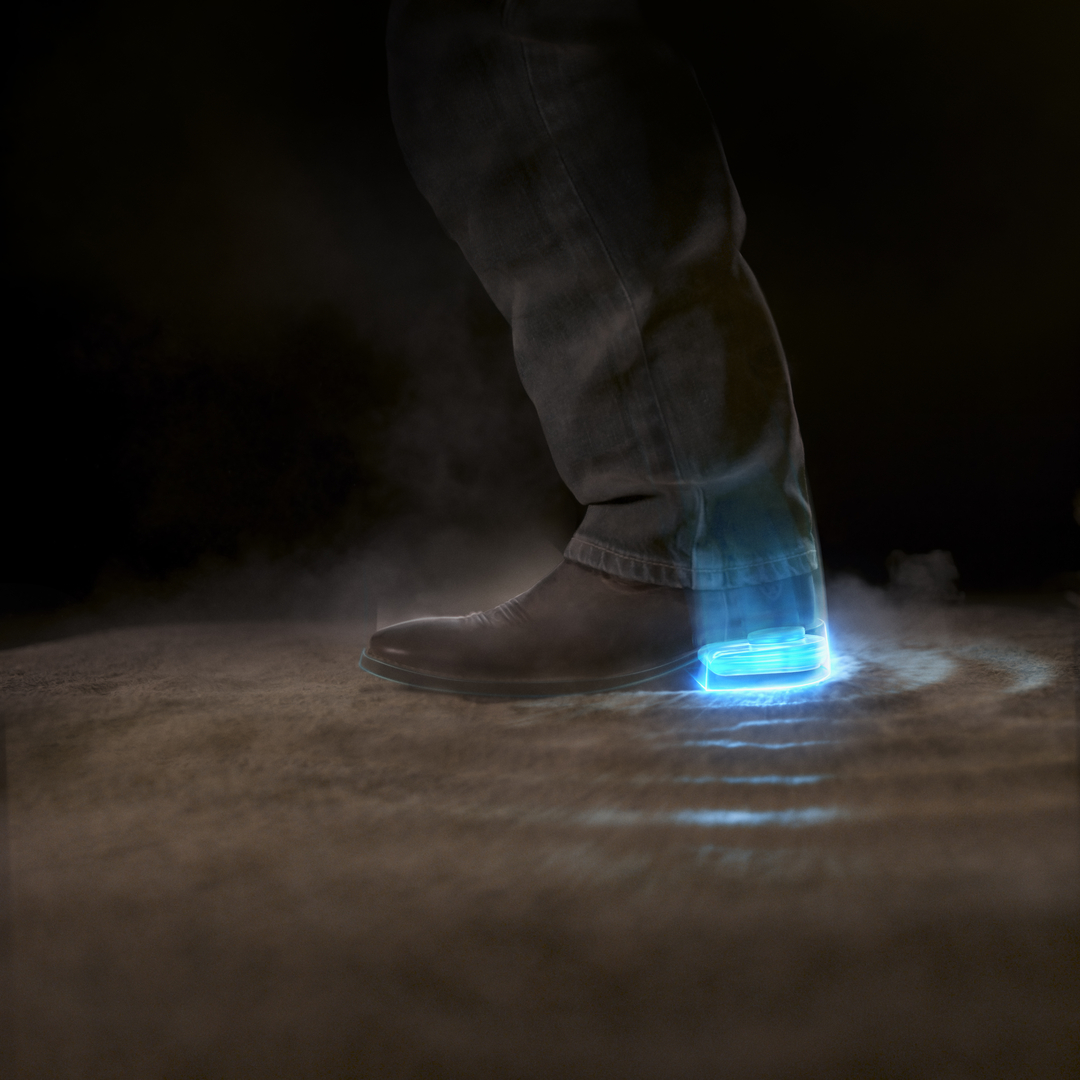 Ariat's tweet photo. Not just a heel. Ariat's proprietary technology cushions your entire body from the ups and downs of the day. #ariat #myariat #ariatlife #ariatwestern #ariatessentials #bestbootforward #westernlife #countrylife #ariattechnology https://t.co/x9MlKJT2g5