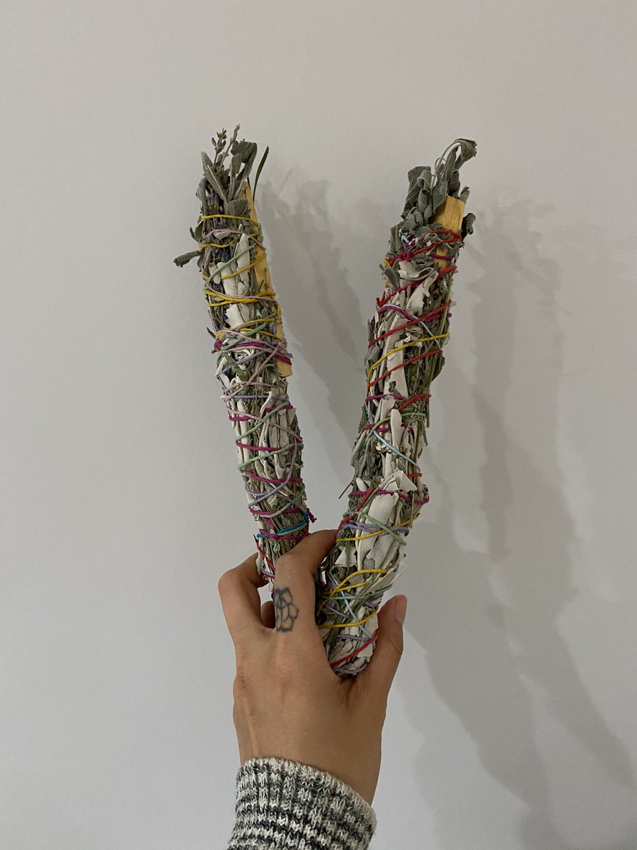 ByIszie's tweet photo. New smudge bundles going out today! 🥰 #organic #smudge #sage #medicina #Indigenous https://t.co/SaTgg71Xq5