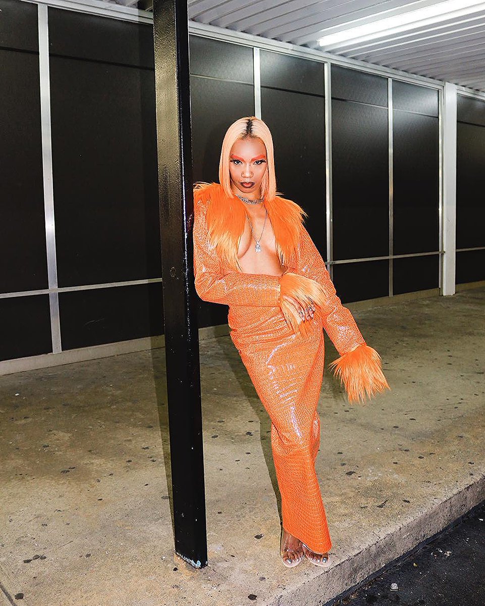 LinaRaye tweet media