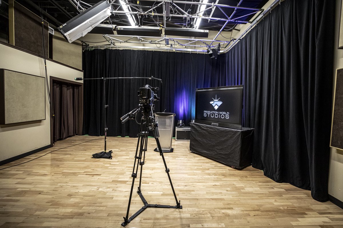 JonBeckett2's tweet photo. Busy week at #TheStudio
Just want to shout out to our staff for all that they do!
#BestStaffInTheLand Period!
#GreatSpace
Book a tour
We are here to serve!
#VirtualEvents
#VirtualGalas
#HybridEvents
@zoom_us presentations
#PresentationStage
@productionworld https://t.co/mtSbpwfMaM