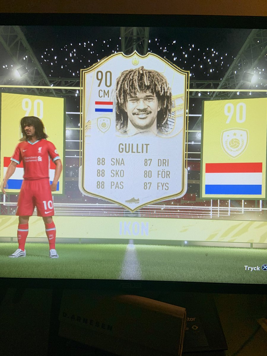Best reward of the year?😍😍😍😍
@EASPORTSFIFA 
#FUT21 #FIFA21