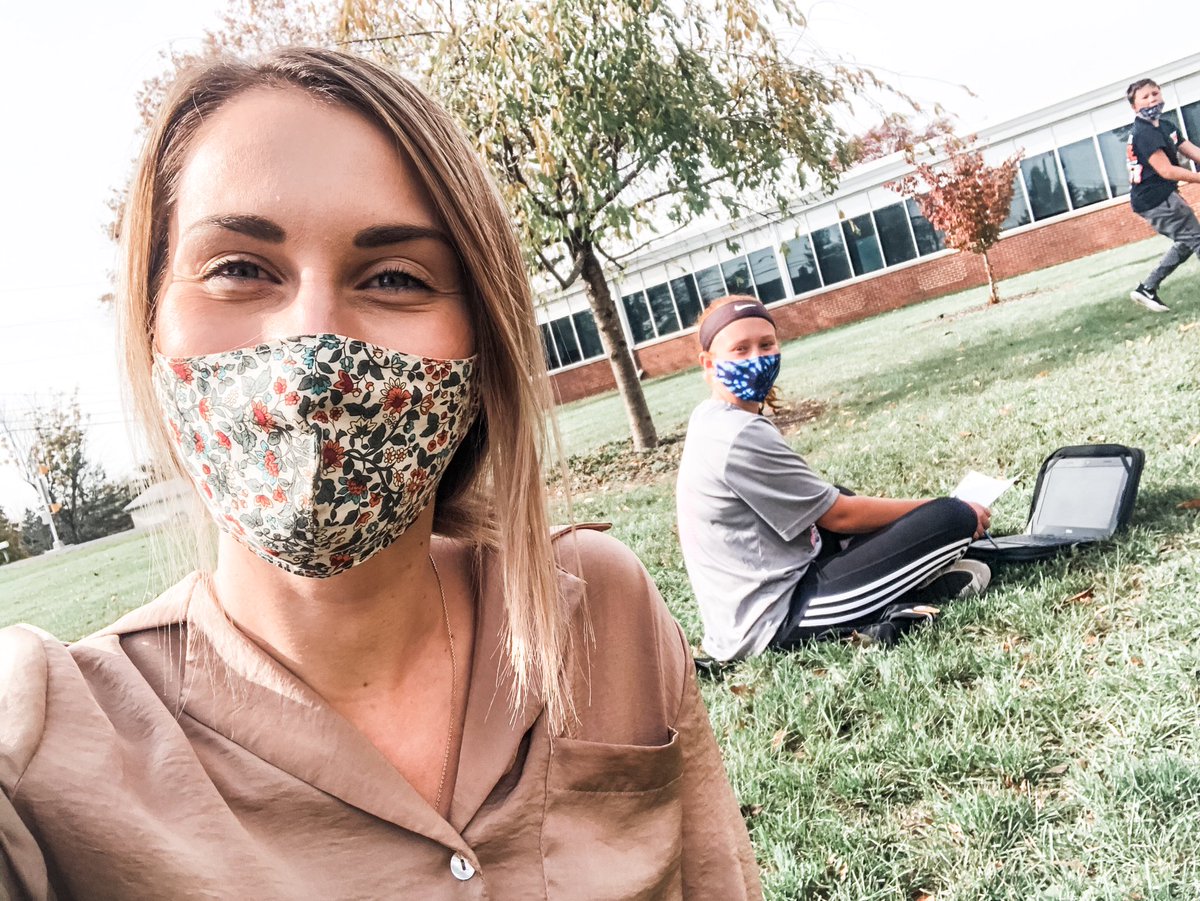 We took advantage of the beautiful weather and spent some WIN time enjoying the fall sunshine 🌞