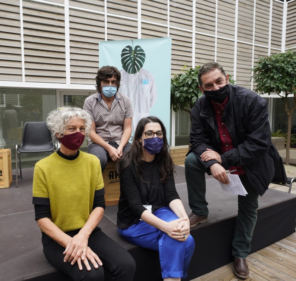 Continúa en estos momentos en el <a href="/EccoCadiz/">ECCO_Cádiz</a> el coloquio 'Nuevos valores y métricas para la cultura', con Silvina Martinez de Febasoma (Buenos Aires). Álvaro Fierro de @cultumetria (Bilbao), Getsemani San Marco de <a href="/Ayto_Sevilla/">Ayuntamiento de Sevilla</a> y Fernando García de @martadero como moderador.