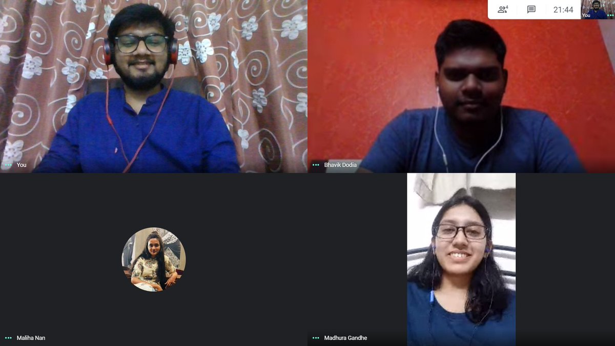 flutter_valsad's tweet photo. First Team Meet of @flutter_valsad π€©
@AbhishekDoshi26 @dodia_bhavik @mia9059 @Madhura_G_ π
#Flutter #FlutterValsad #Community https://t.co/Kseroa0P00
