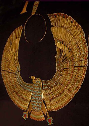 Ancient Egyptians used gemstones and colors purposefully, the favorite was Lapis lazuli one of the most prized of all gemstones, it represented rebirth and creation. Turquoise represented joy and pleasure. Emeralds, were a symbol of immortality and fertility.