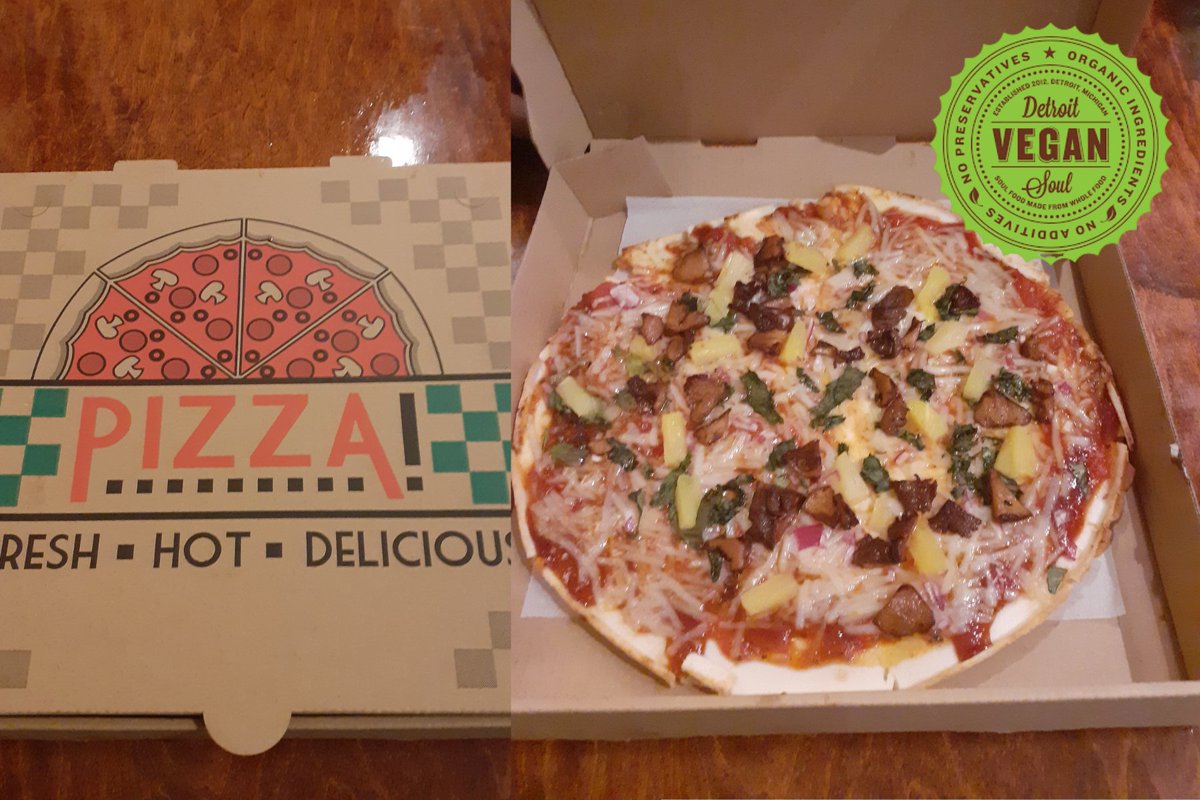 10 inch round thin crust pizza topped with tomato sauce, vegan mozzarella, smoked shitake mushroom bacon, pineapple, red onion and fresh basil, served with a large side salad. Serves 1-2 people. $18.99