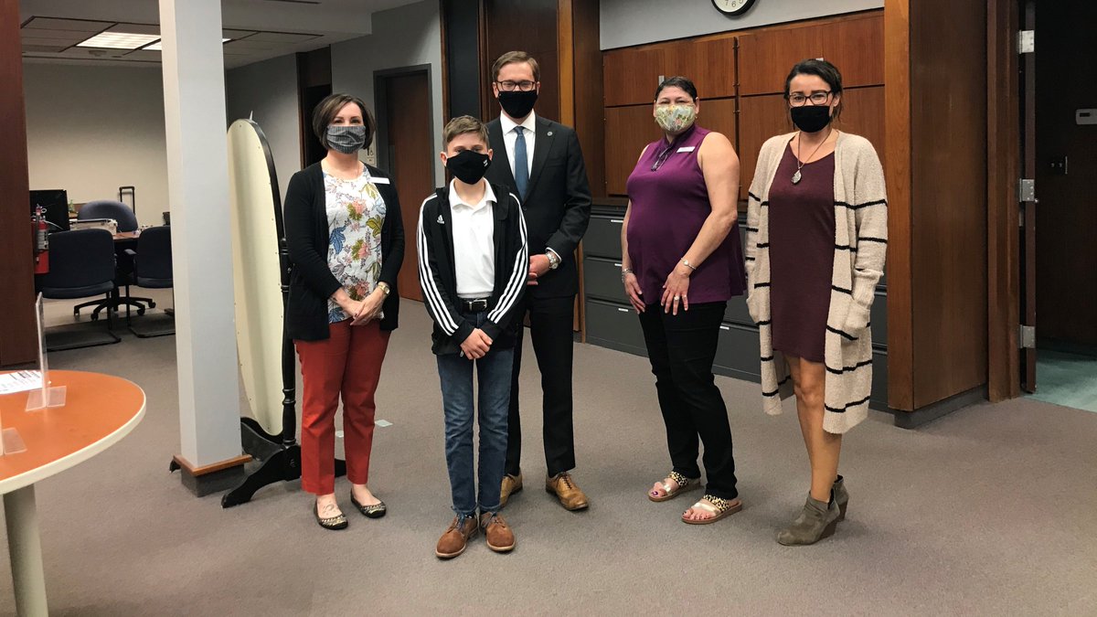 Of course, while I was in town, I made sure to stop by the Paola  @KansasWorkforce Center! Our workforce development efforts would be impossible without dedicated teams like this one all across the state, and it's always such a joy to get to visit with them.