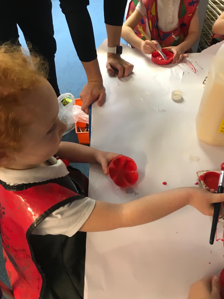 BaildonCE's tweet photo. Our Year 1 bubble have been enjoying making poppy crafts and learning about Remembrance Day. @PoppyLegion https://t.co/fZPFhsIF3Y