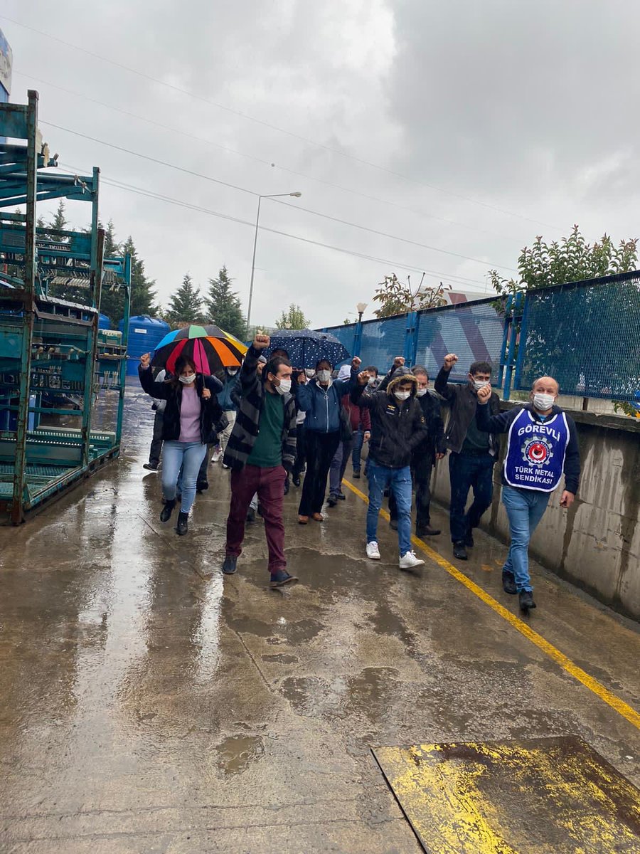 ibrahimsevinc60's tweet photo. #Lindeopsan
Biz emekçiyiz emeğimize satarak evimize ailemize ekmek götürürüz bizi kimse pazarlamasın kimse hakkımıza gözünü dikmesin Bizler hakkımızı yedirtmeyiz 👊#Torbayasanızahayır diyoruz https://t.co/MkYFHmQjTW