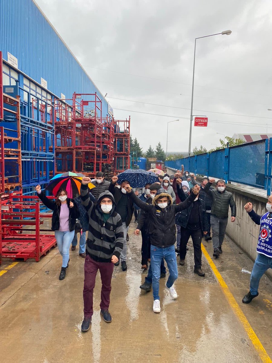ibrahimsevinc60's tweet photo. #Lindeopsan
Biz emekçiyiz emeğimize satarak evimize ailemize ekmek götürürüz bizi kimse pazarlamasın kimse hakkımıza gözünü dikmesin Bizler hakkımızı yedirtmeyiz 👊#Torbayasanızahayır diyoruz https://t.co/MkYFHmQjTW
