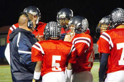 HartleyFootball's tweet photo. #TBT 10 Glorious Years ago...1st Round of the Playoffs...at #JackRyanField...Rematch from week 1 vs. Amanda Clearcreek...tight game until halftime...Hawks blow it open in the 2nd half to roll 40-21...setting up a big match up in round 2 vs. Heath...#ForeverStrong https://t.co/JCdQfCRjkZ