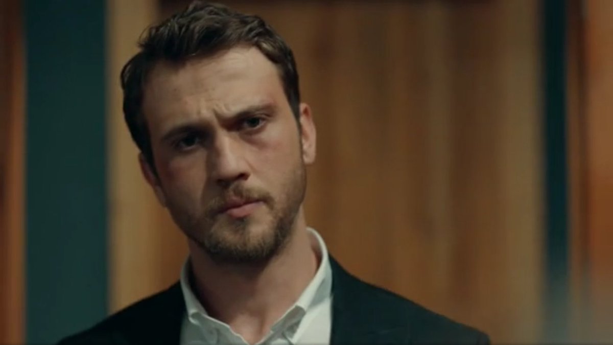 After akin confirmed that E saved his life and that she killed two hitmans and Her grandmother to protect him,yamac wanted to give efsun and himself a little bit time, before their meeting,so as Her anger towards him decreases,so as They can have a healthy conversation.+ #EfYam