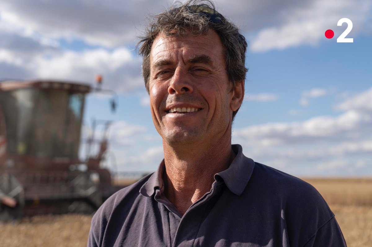 _AXEREAL's tweet photo. 📺 [À la TV]
 
Merci à l’équipe de l’émission #TerresDePartage pour leur reportage sur notre système traçabilité blockchain farine #SavoirTerre.
 
👉 Au moulin #Axiane Vivonne et chez Benoît Daviau, céréalier engagé dans la démarche 🌱 
 
RDV ce samedi vers 12h50 sur @France2tv ! https://t.co/dBOmf6VIvb