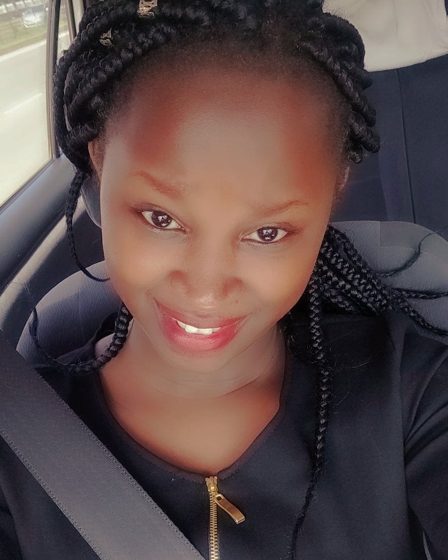 fmcoro's tweet photo. #kumiriaKumiria
#ThursdayManenos
#Teeebeeeteeee
Wira waku umuthi ukuhanaga atia? Curfew hwaí níragúkorereire....
@Joywamacharia https://t.co/RUmoYkTGH6
