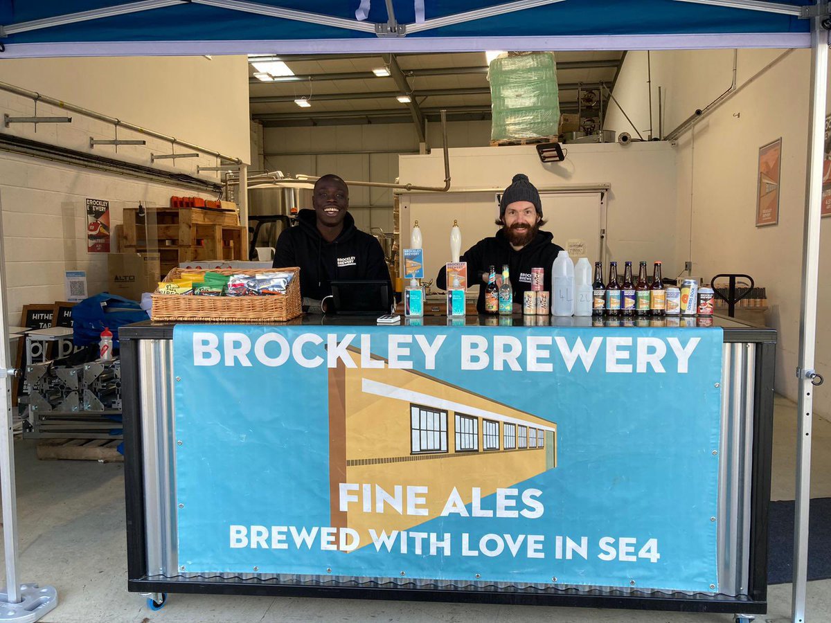 brockleybrewery's tweet photo. Hither Green shop is open! 

We are here every day from 1-7pm, we’ve got plenty beer including draught ales available in cartons, mini kegs and even a Christmas range!

#hithergreen #offlicense #breweryshop #SE12 #SELondon #brockleybrewery #beer #craftbeer https://t.co/o7vOnWR93T