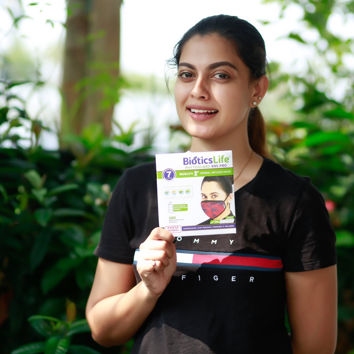 BioticsL's tweet photo. Actress Anusree Introducing PHYTOGUARD B95 PRO.

For more, visit: https://t.co/hpuQYn5ZvR 
For Online Purchase, visit: https://t.co/RKzKdv5a5c
Amazon: https://t.co/KAhdF8Q8ne...
Flipkart: https://t.co/hjcHbwha1f
Thank you Anusree for your feedback. https://t.co/mPXgai8TD1