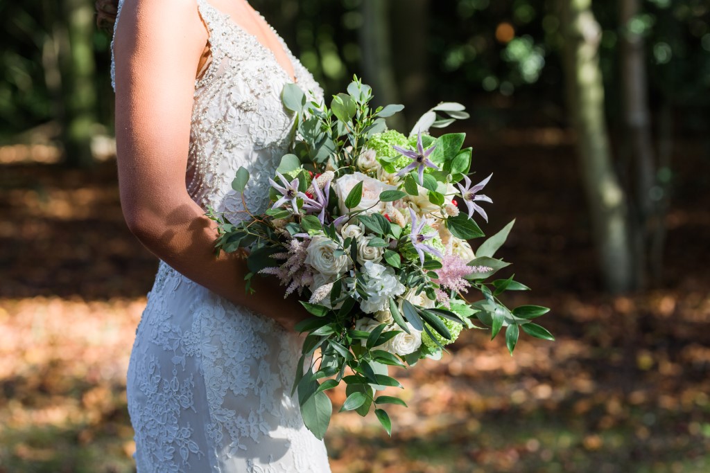 Cosy and romantic candlelit Winter Wedding Inspiration
Images 📸  <a href="/AJG_Photography/">ayshea goldberg</a> 
bit.ly/3jJox9u Florals <a href="/AmegaFleur/">Amega Fleur floral design</a>