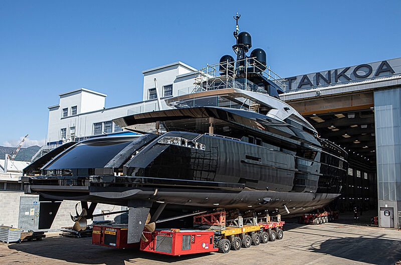theNavisor's tweet photo. new semi-custom 50m yacht Olokun by Tankoa https://t.co/3dh1u869xA
